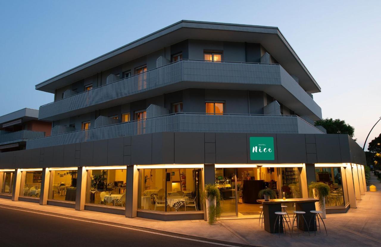 Nice Hotel 비비오네 외부 사진