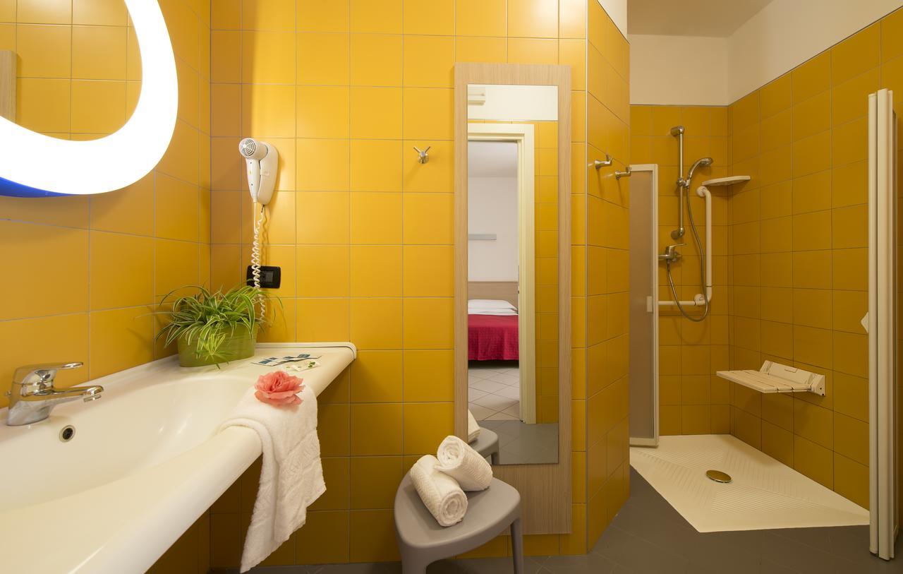 Nice Hotel 비비오네 외부 사진