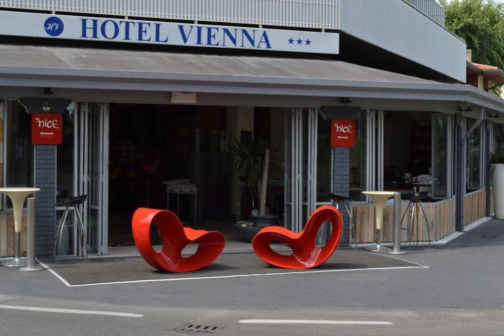 Nice Hotel 비비오네 외부 사진